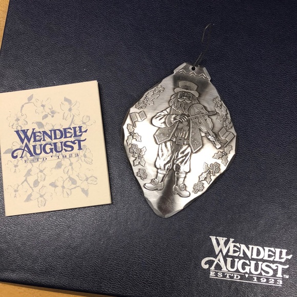 Wendell August Santas of the World IRELAND ornament